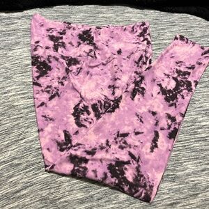 Women's Tie-Dye Leggings - Pink and Black